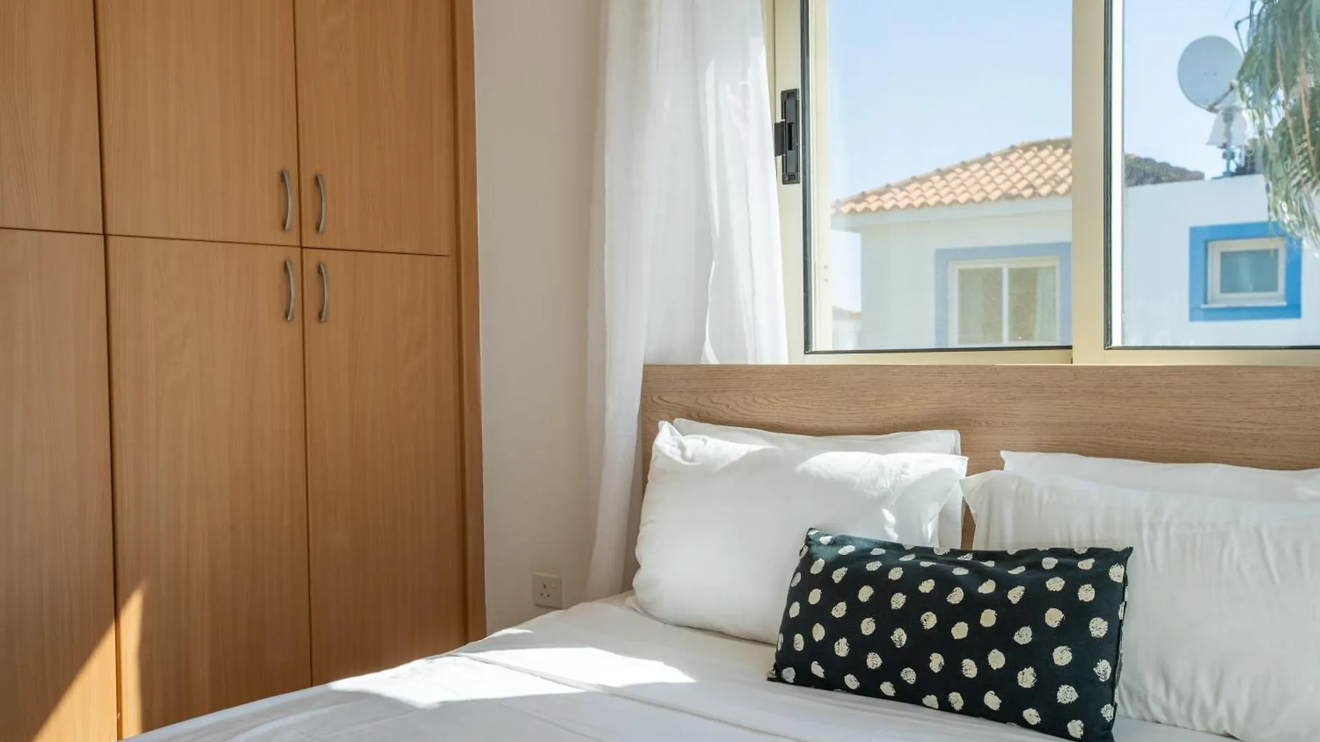 Phaedrus Living: Luxury Villa Oceania Ayia Napa