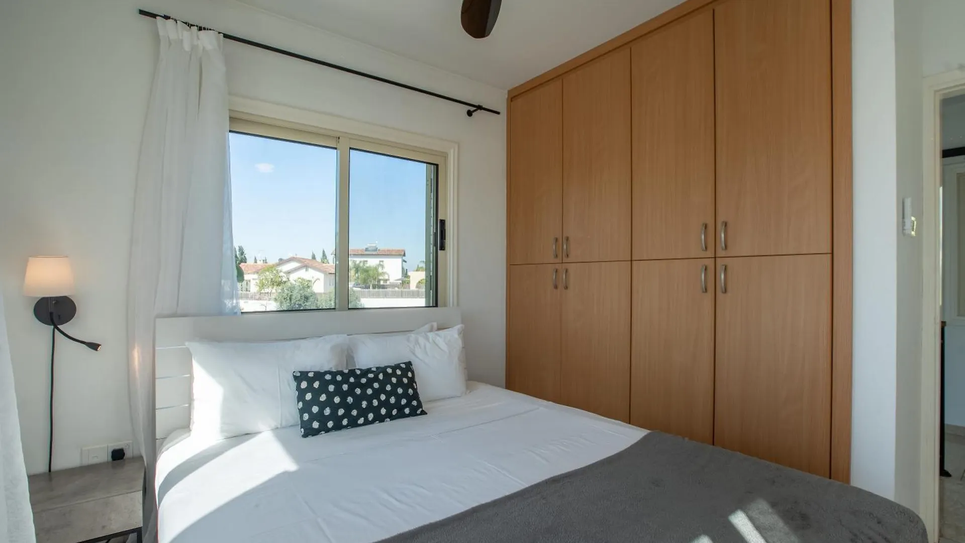Phaedrus Living: Luxury Villa Oceania Ayia Napa